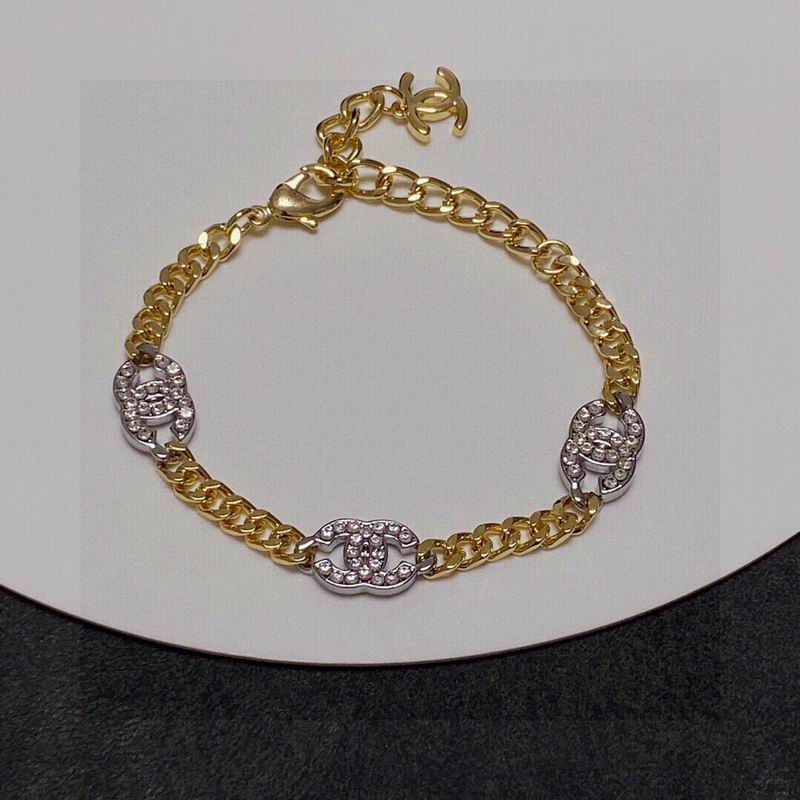 Chanel bracelet 1lyx15